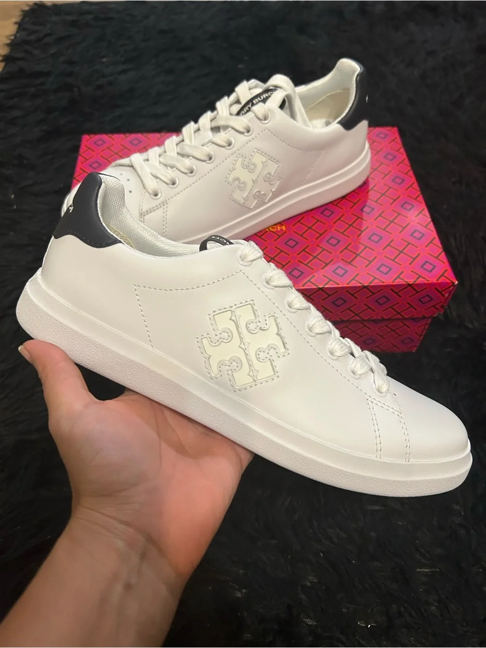 TORY BURCH TB white navy leather lace up shoes sneakers women’s 7.5 new in box